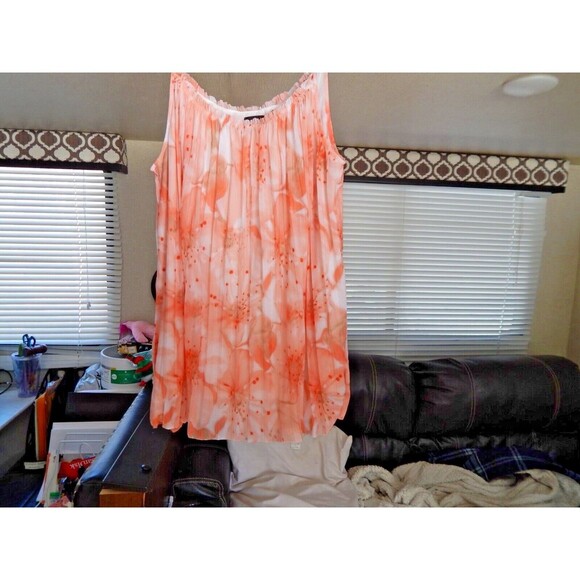Worthington Large Peach Blouse. it has spaghetti Straps - Picture 2 of 5